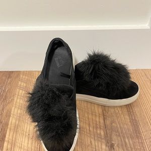 Platform Report Black Pom-Pom Slip-on Sneakers. Women’s Size 7